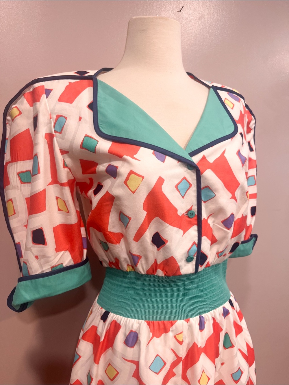 1980s Designer Jeanne Marc Fabulous Novelty Graphic Print Vintage Dress